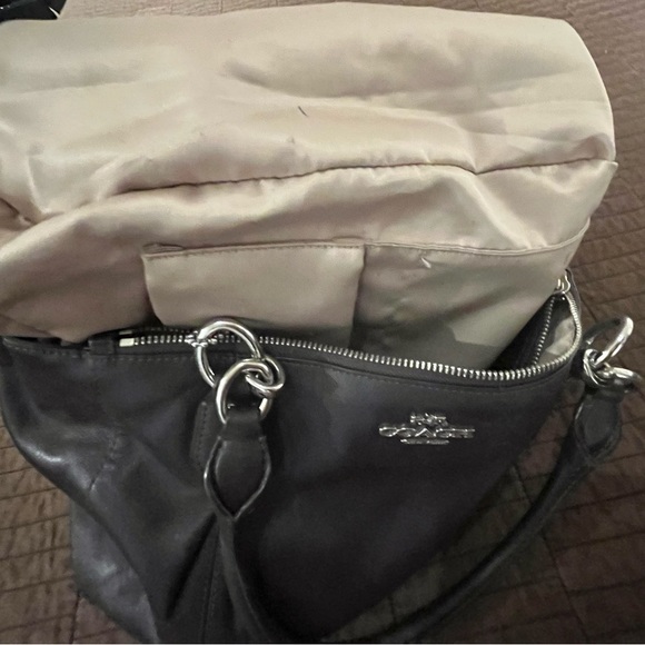 Coach Handbag - Picture 5 of 9